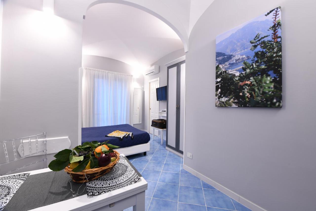Appartamenti Casamalfi Centro Storico Luaran gambar